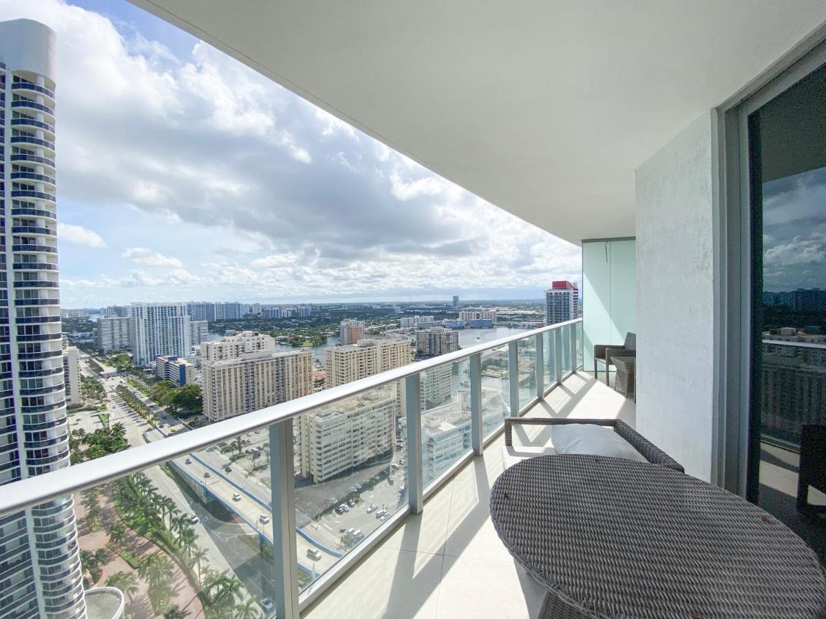 Lyfe Residence Building - Private Apts Over The Beach Голлівуд Екстер'єр фото